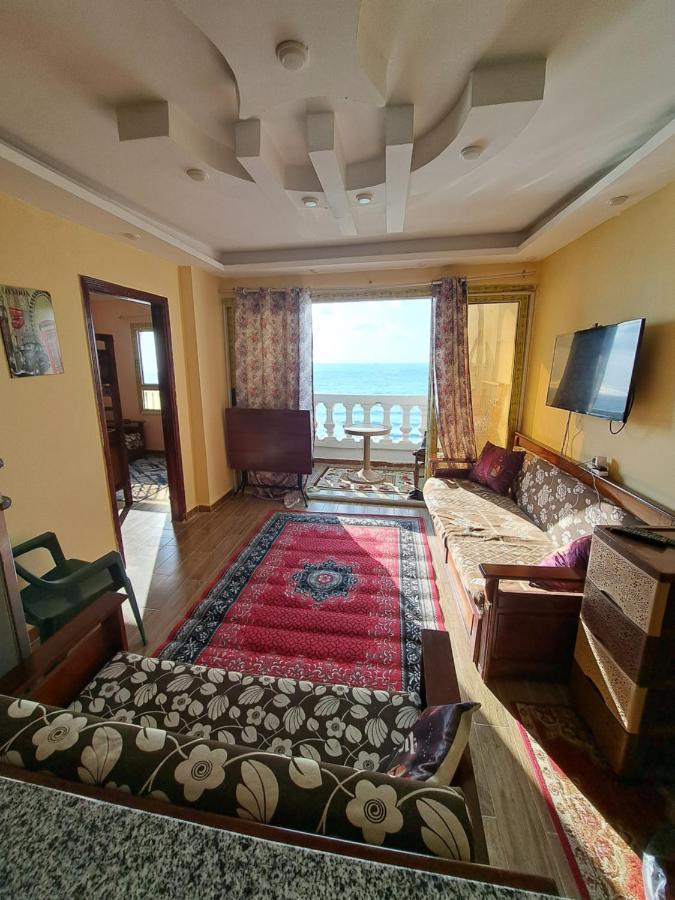 Panorama Sea View Apartment: Coast Getaway *