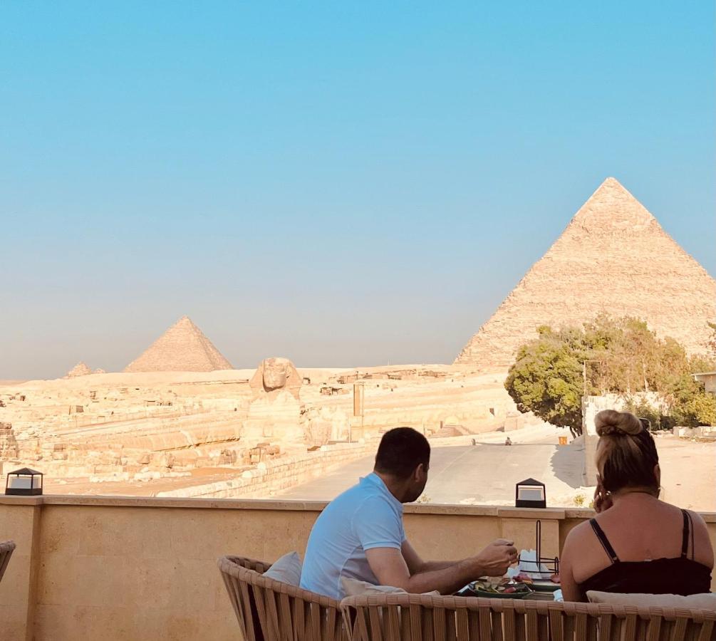 The Gate Front Pyramids & Sphinx View Hotel *