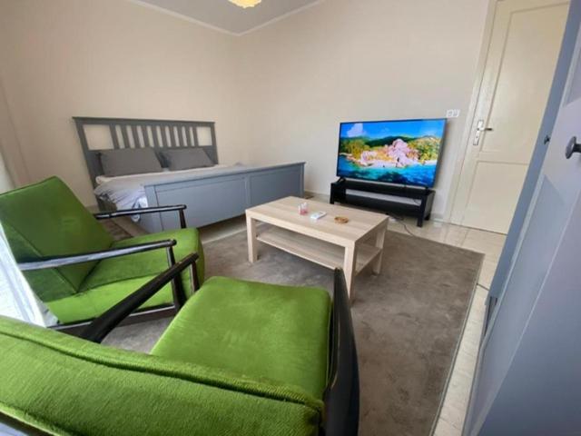 Homestay Madinaty Hotel