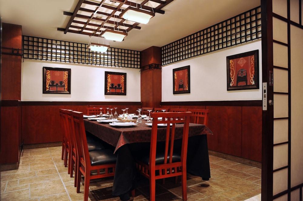 Safir Cairo 5* Giza
