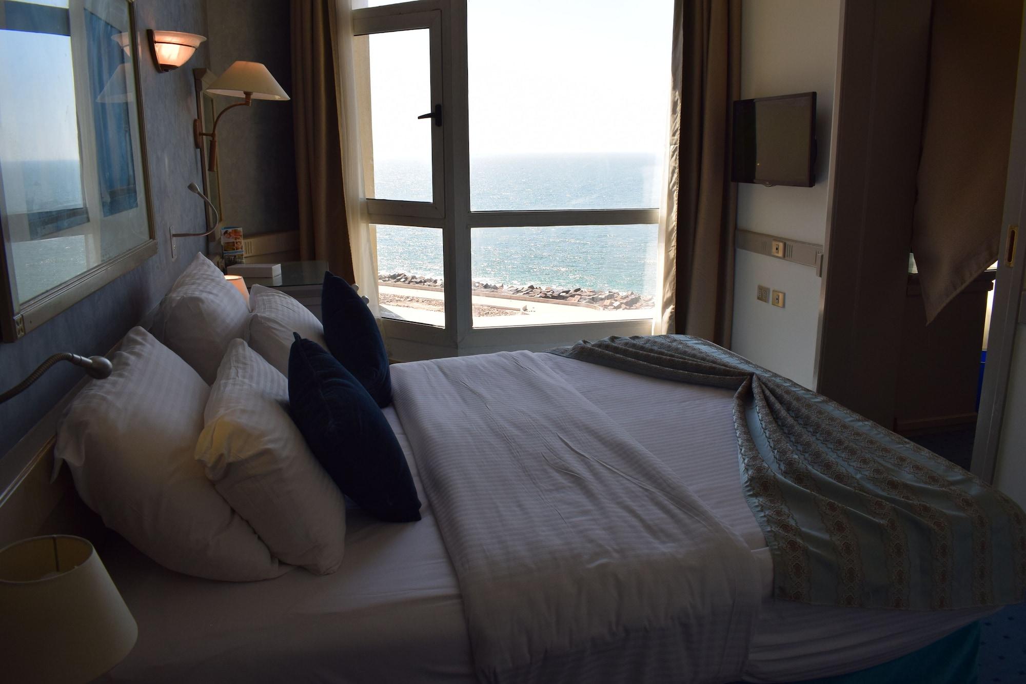 Romance Alexandria