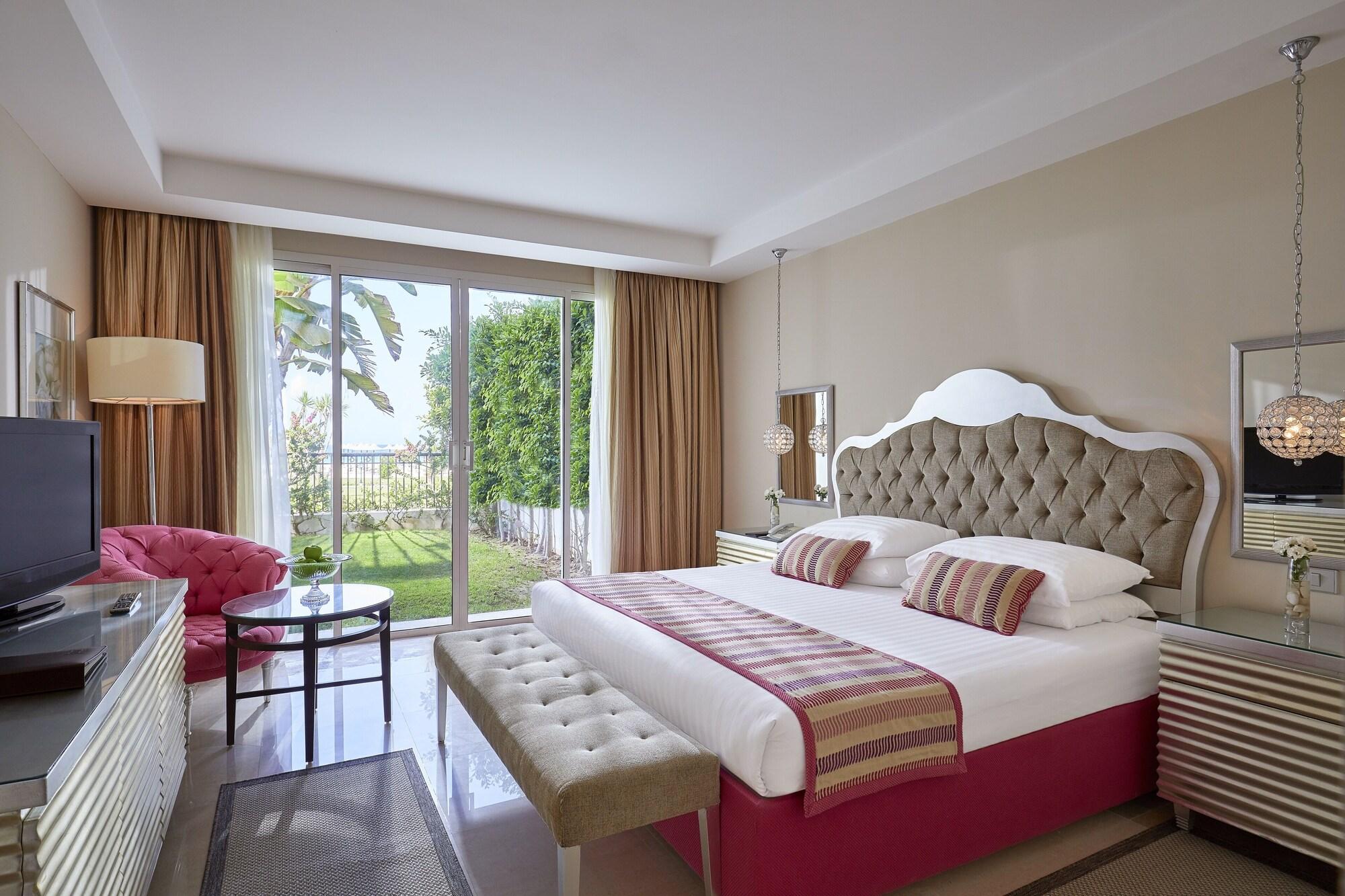 Jaz Crystal, Almaza Bay 5*