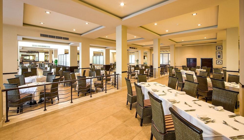 Jaz Crystal, Almaza Bay 5*