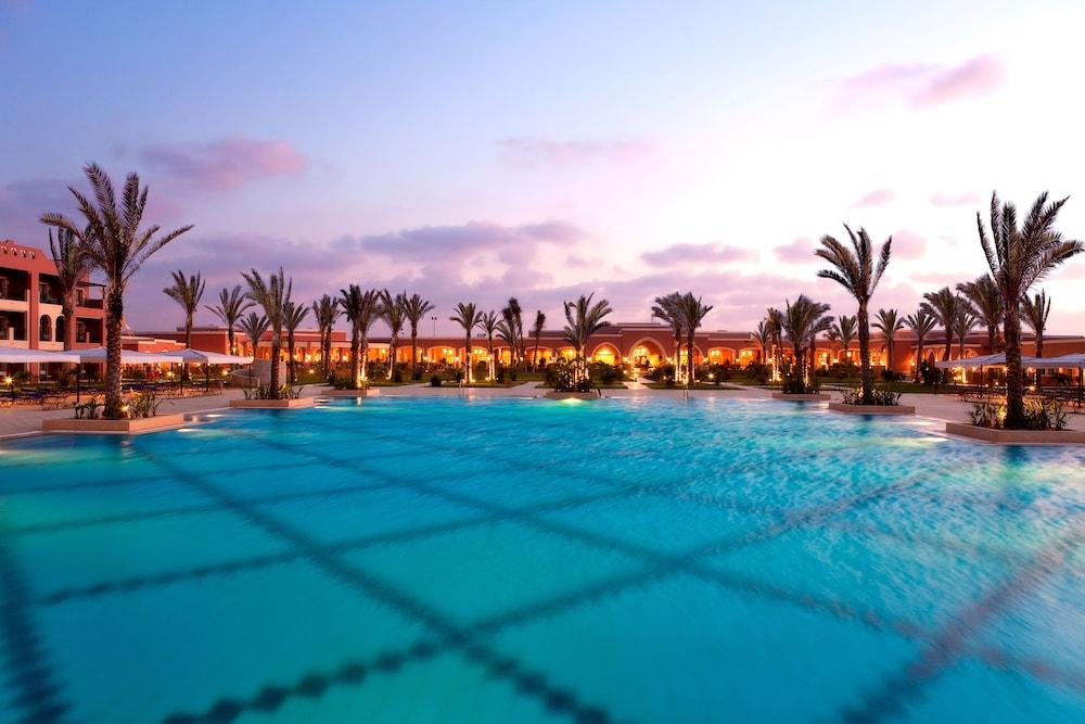 Resort Jaz Oriental, Almaza Bay 5*