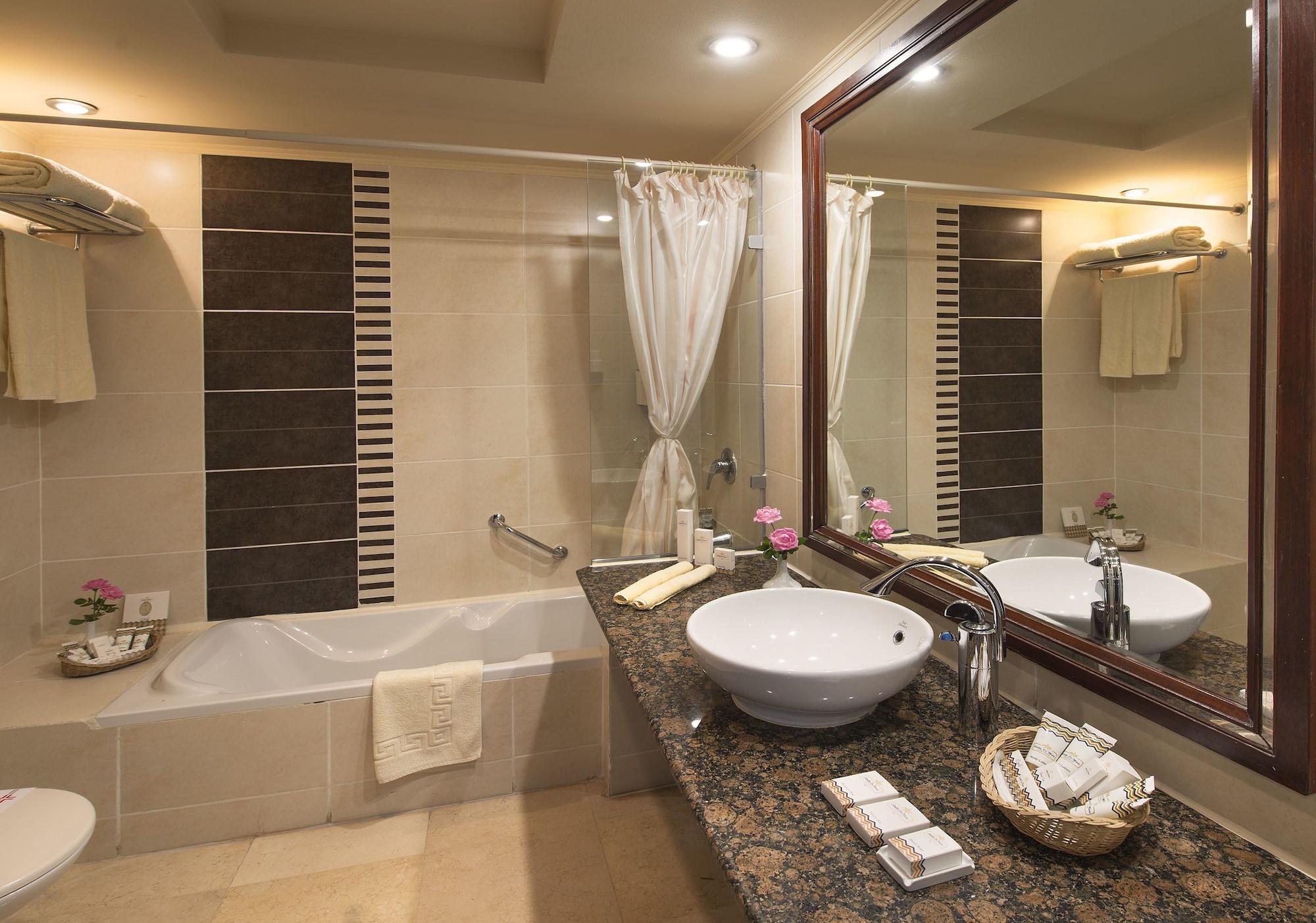 Resort Stella Golf Hotel 5*
