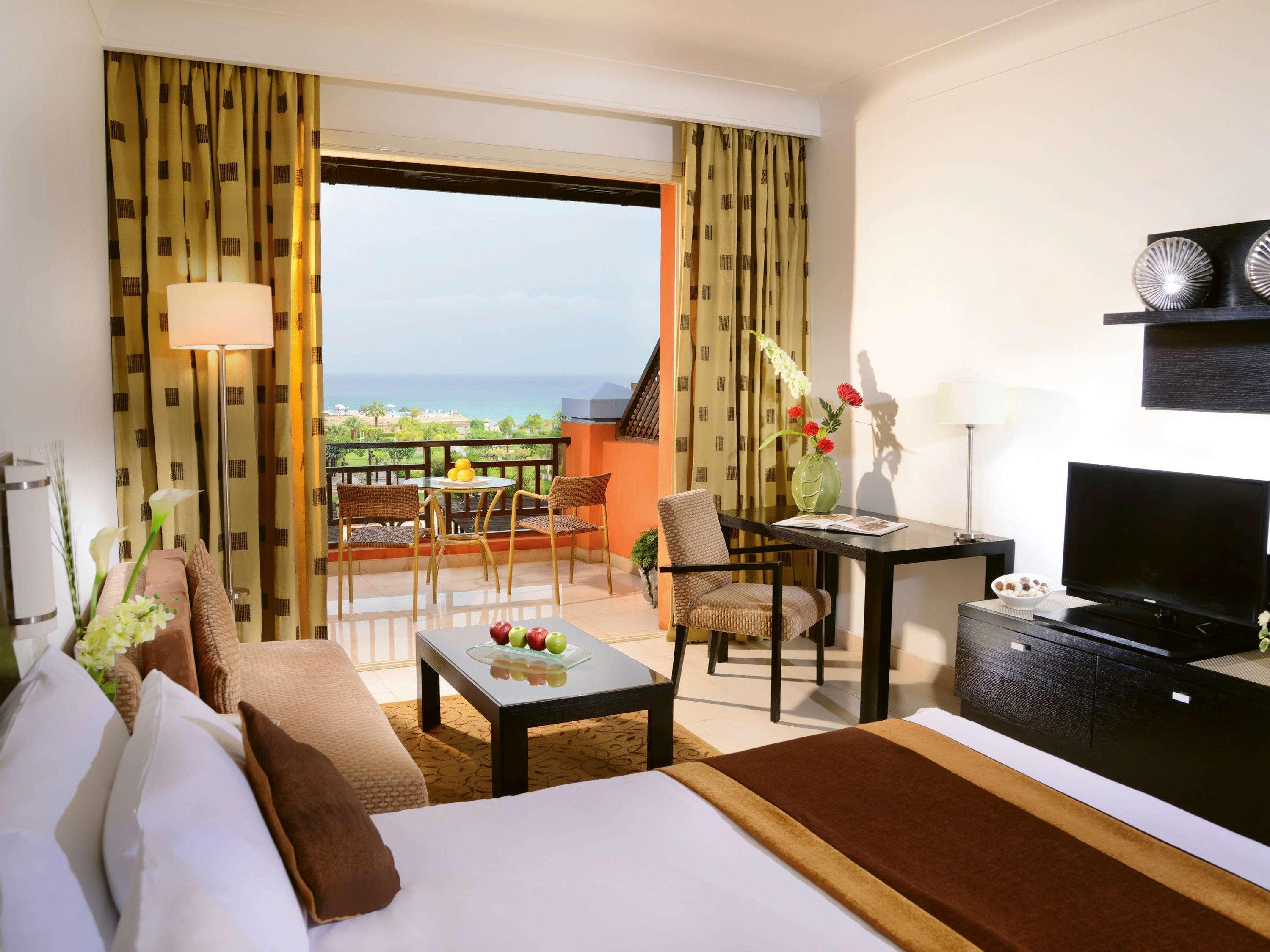 Moevenpick El Sokhna Resort 5*