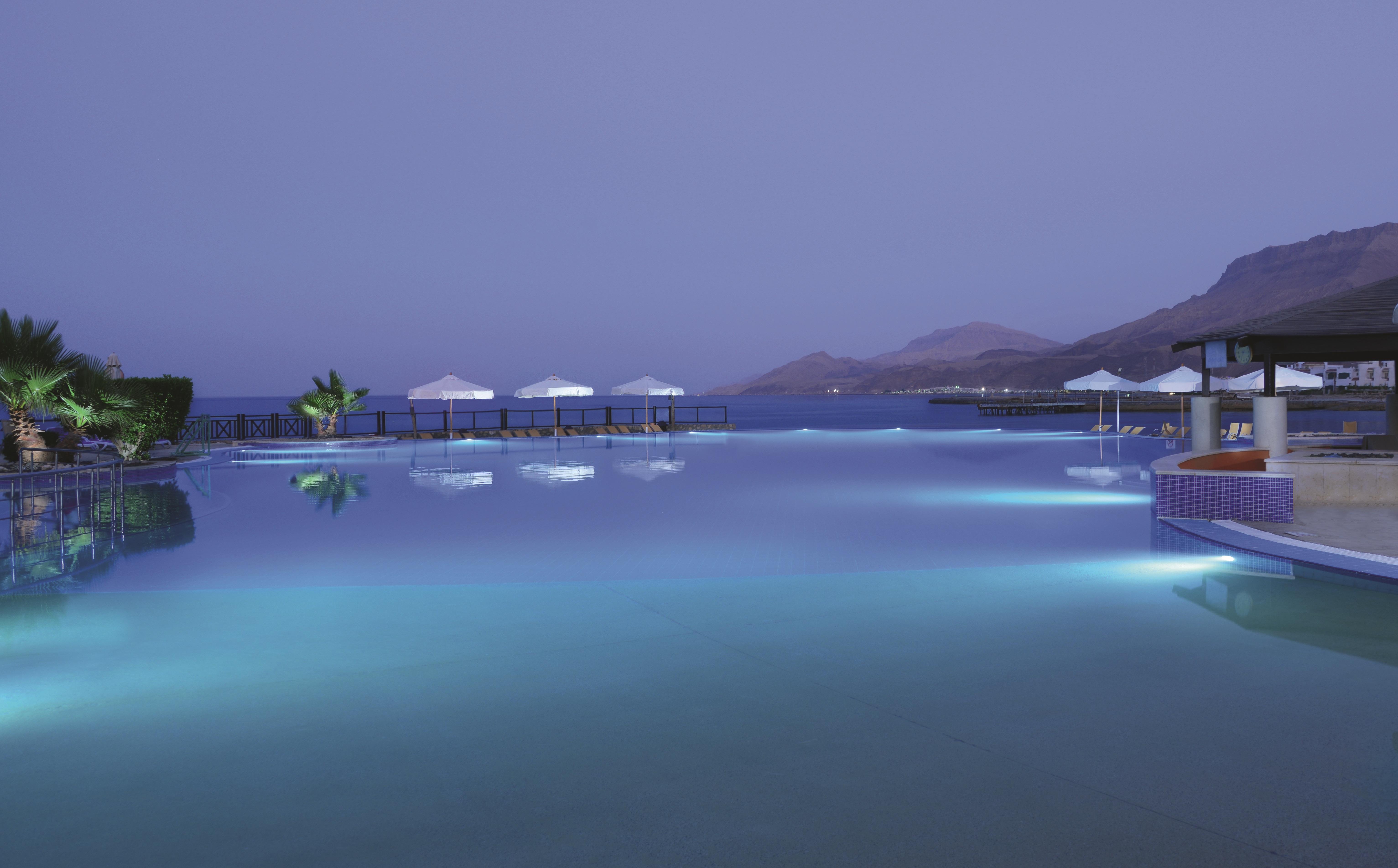 Moevenpick El Sokhna 5*