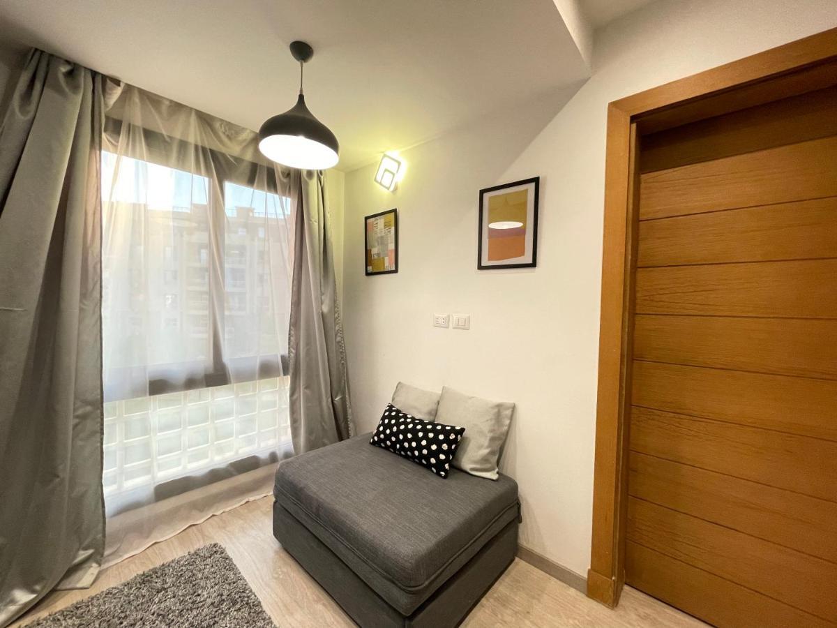Cozy Stylish Furnished 2 Bedroom Apartment-شقة فندقيه للايجار مدينتي *