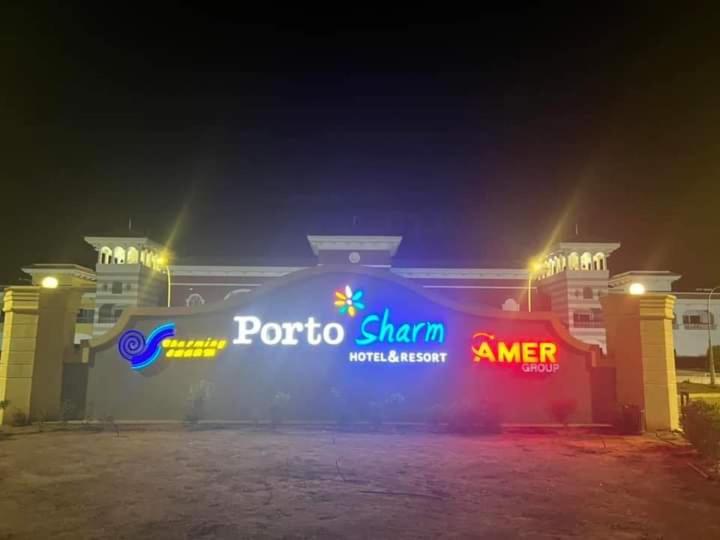 Porto Hosts & * Sharm el-Sheikh