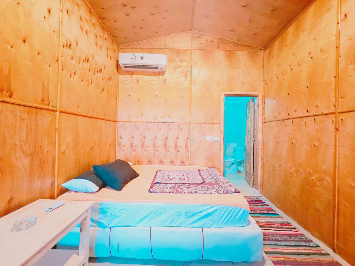 Star Dune Camp *