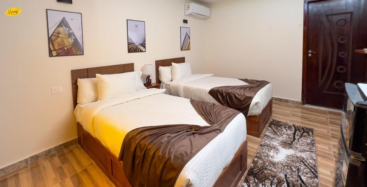 Happy View Hotel 4*