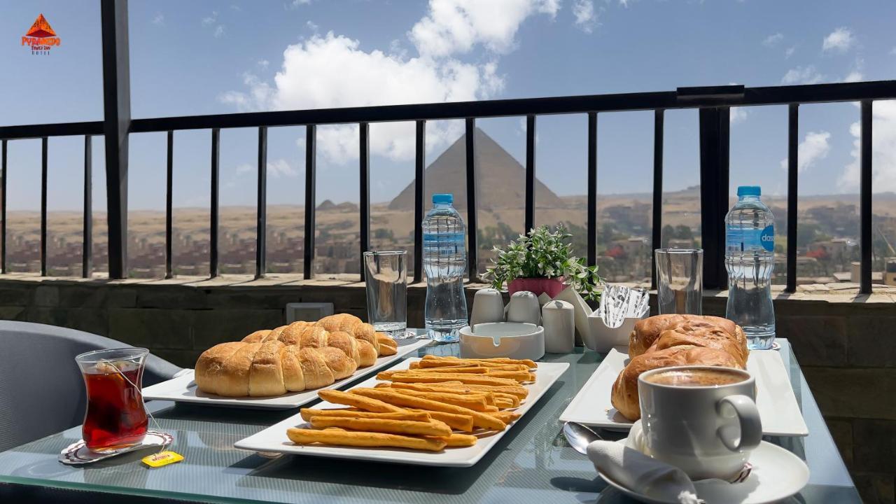 Pyramids Tower View Hotel *