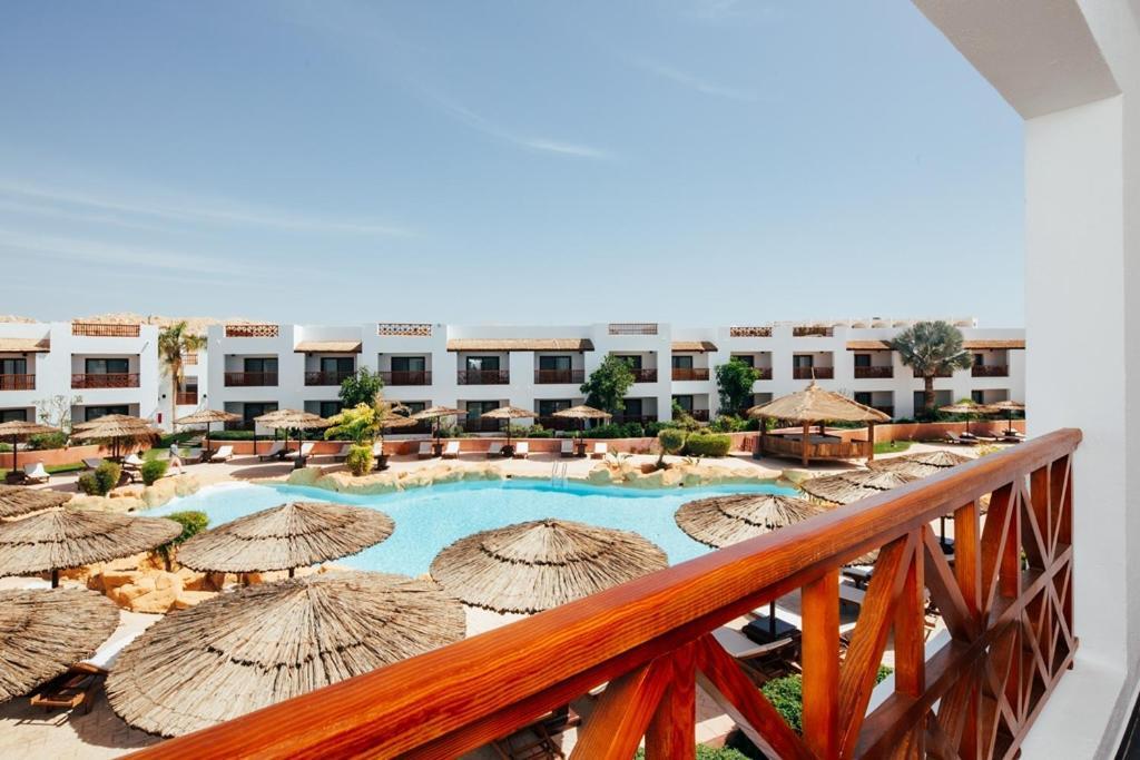 Aparthotel Private One Bedroom Domina Coral Bay 5*