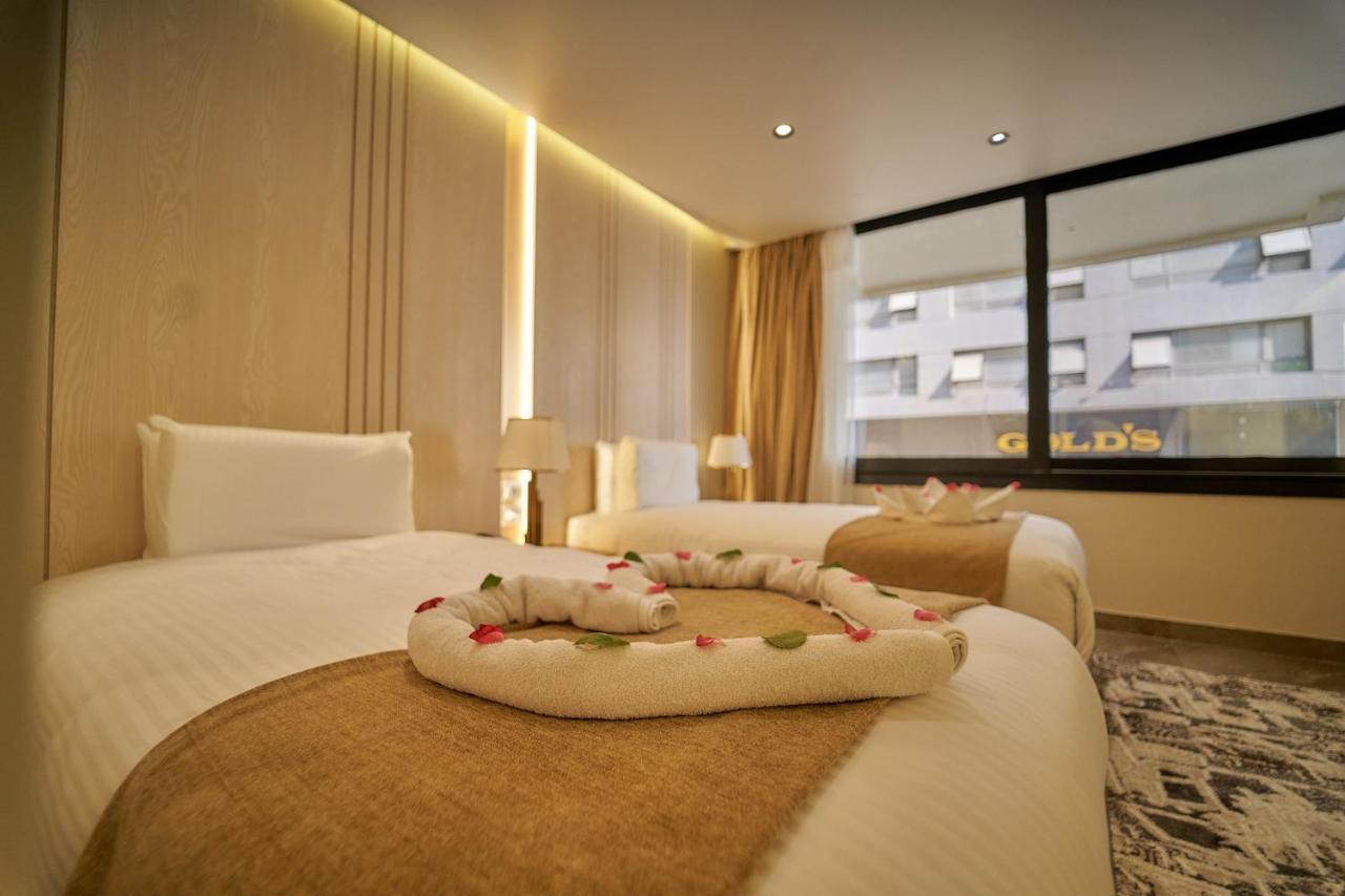 Gold's Pyramids Hotel 3*