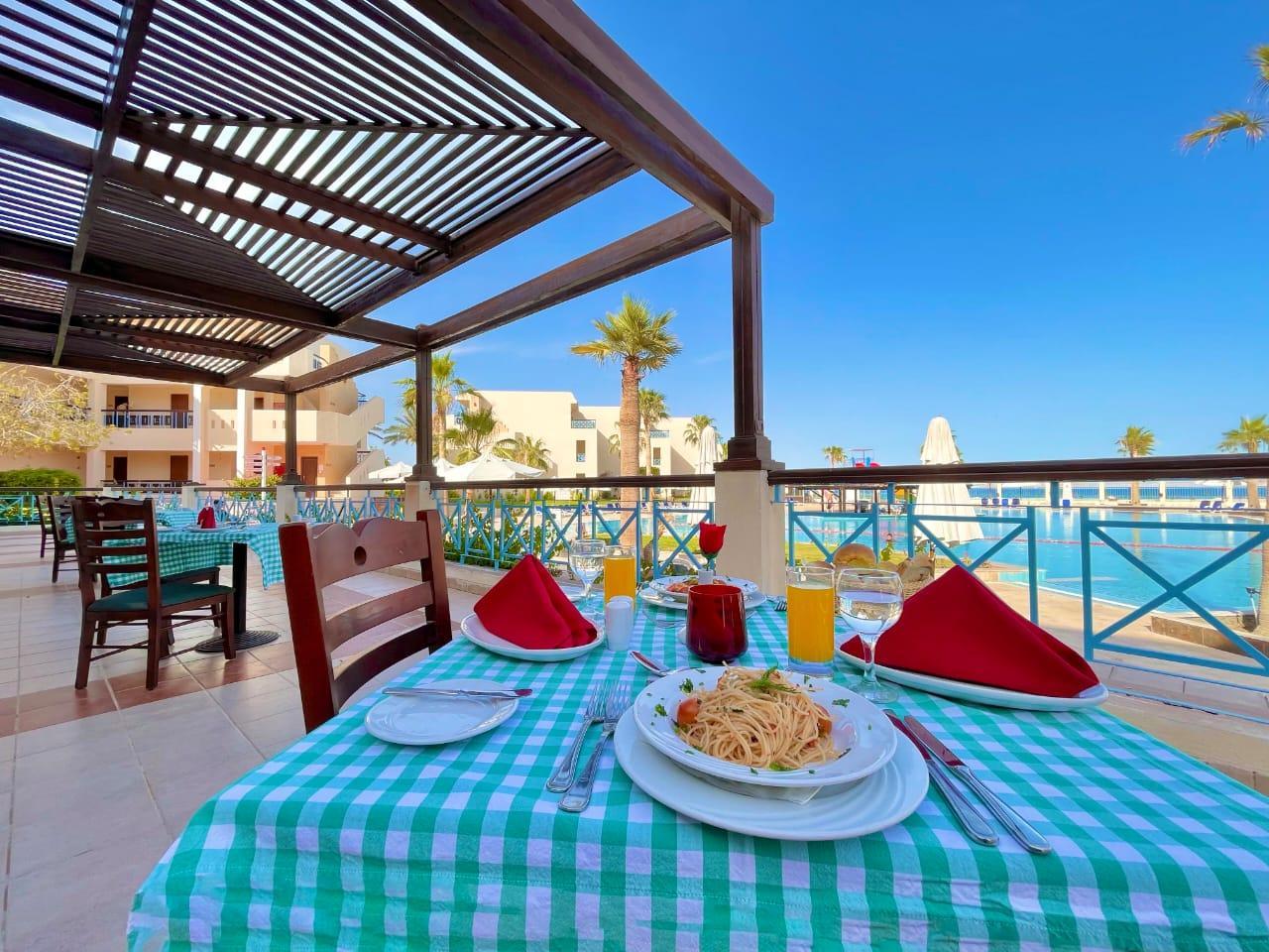 Ivy Cyrene Island Aqua Park (adults Only) Resort 4*