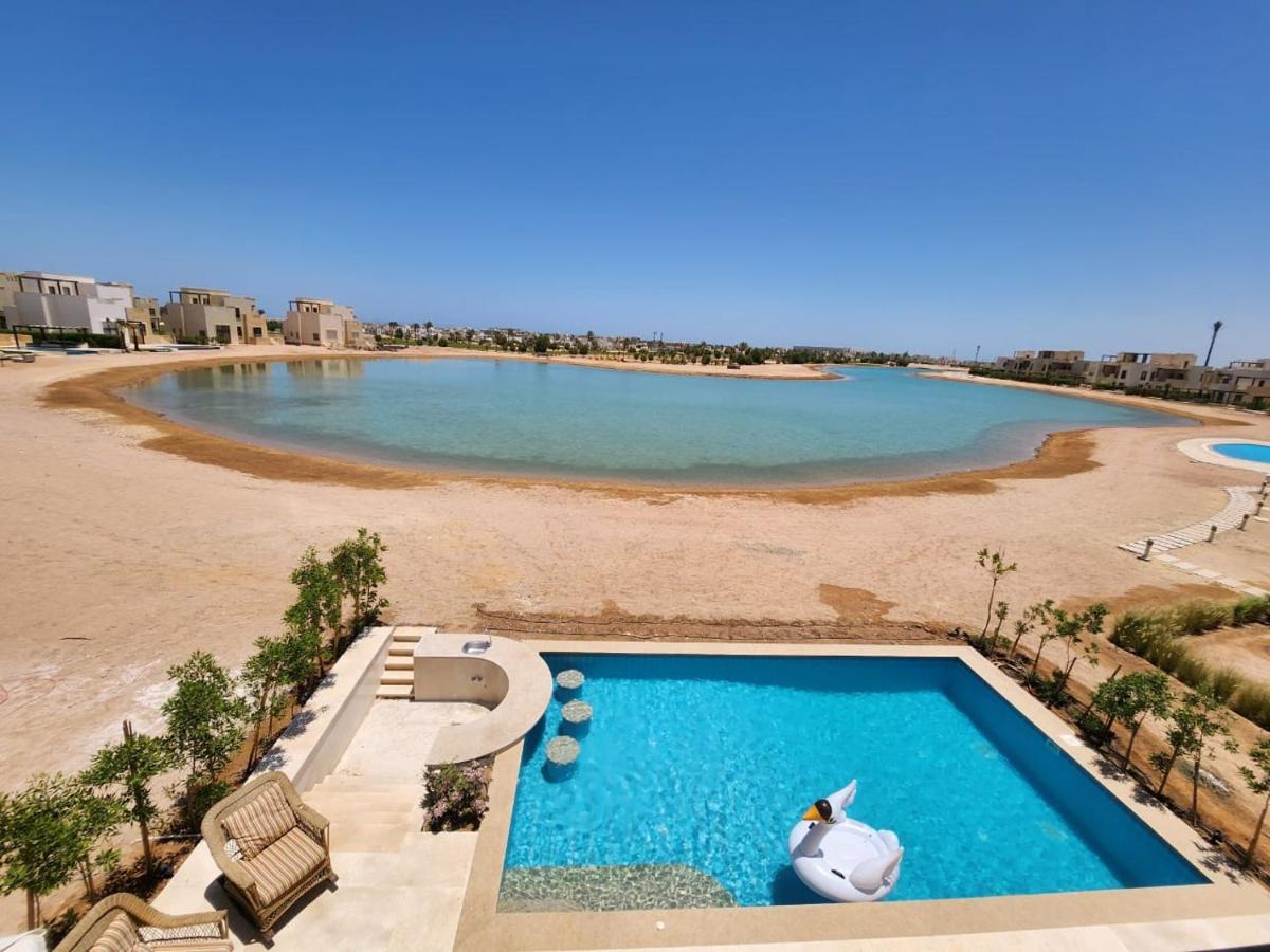 Luxury 4 Bedroom - Cyan Elgouna Villa *