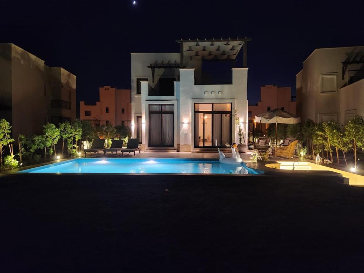 Luxury 4 Bedroom - Cyan Elgouna *