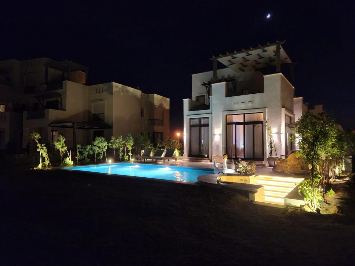 Luxury 4 Bedroom - Cyan Elgouna Villa