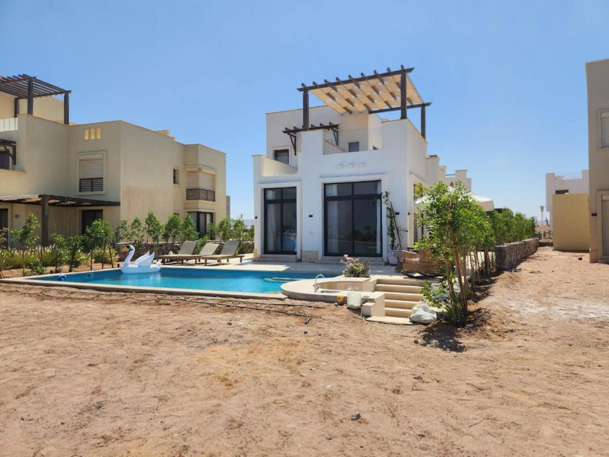 Villa Luxury 4 Bedroom - Cyan Elgouna *