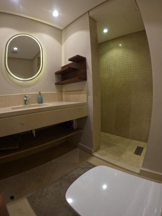 Mangroovy 2bd - M10 Apartment