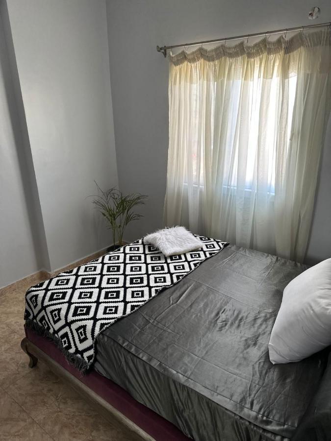 In A Compound With A Rooftop In Sheikh Zayed * Sheikh Zayed City