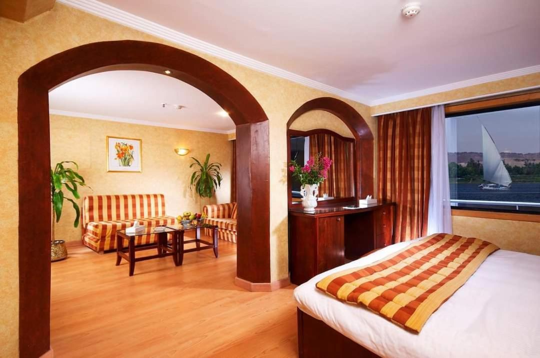 Hotel Upper Sky Tours 5 Stars Nile Cruises Sailing From To Aswan Every Saturday & Monday For 4 Nights - From Aswan Every Wednesday And Friday For Only 3 Nights With Visits