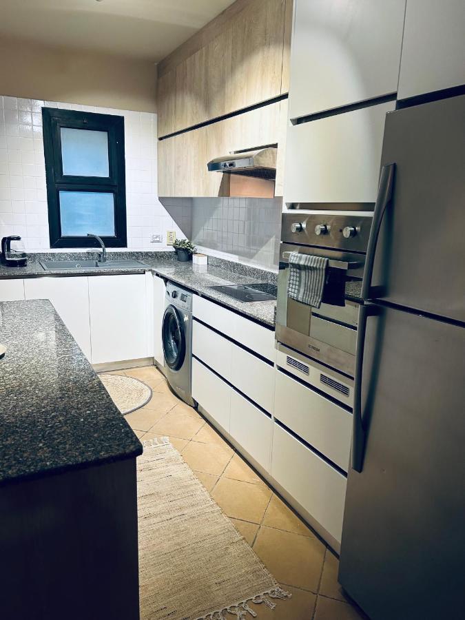 Apartment Zina Port Ghalib