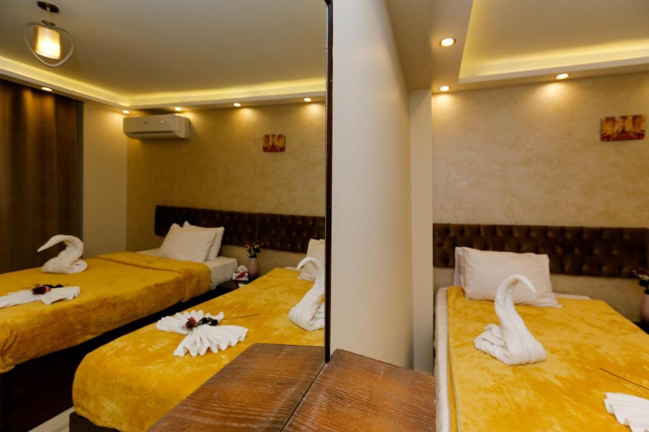 Venus Pyramids - Roof Access W Free Break Fast 3*