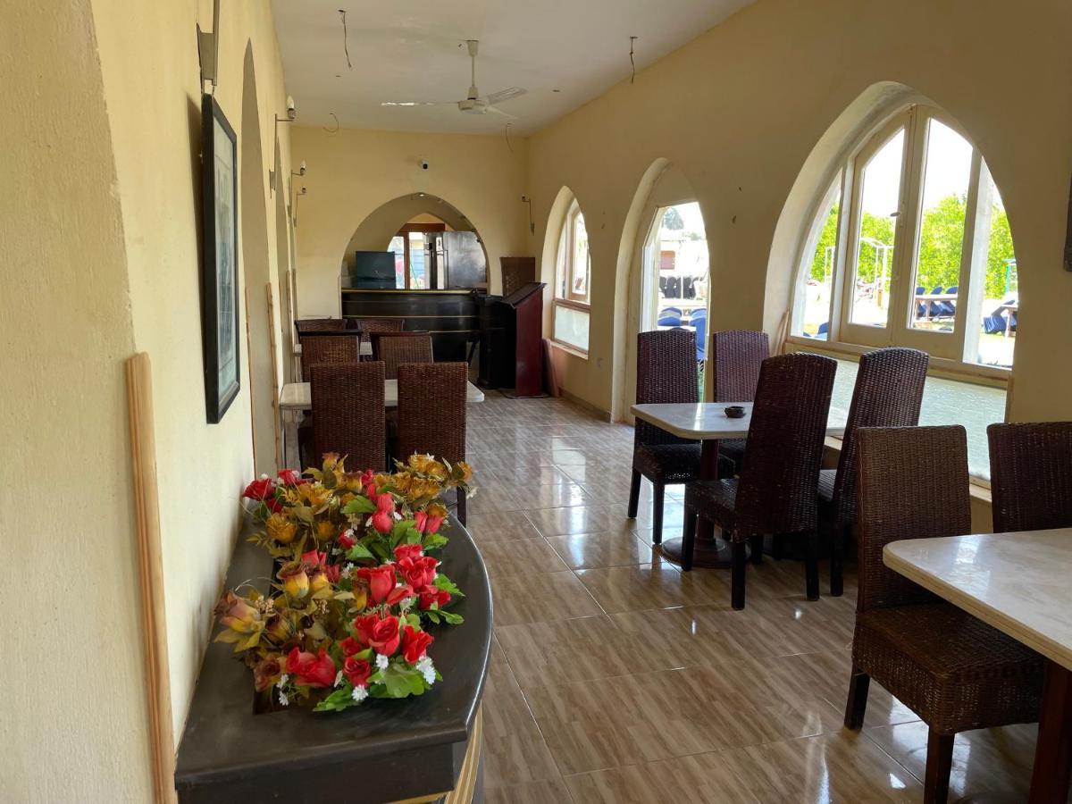 House By Tunisia Resort *