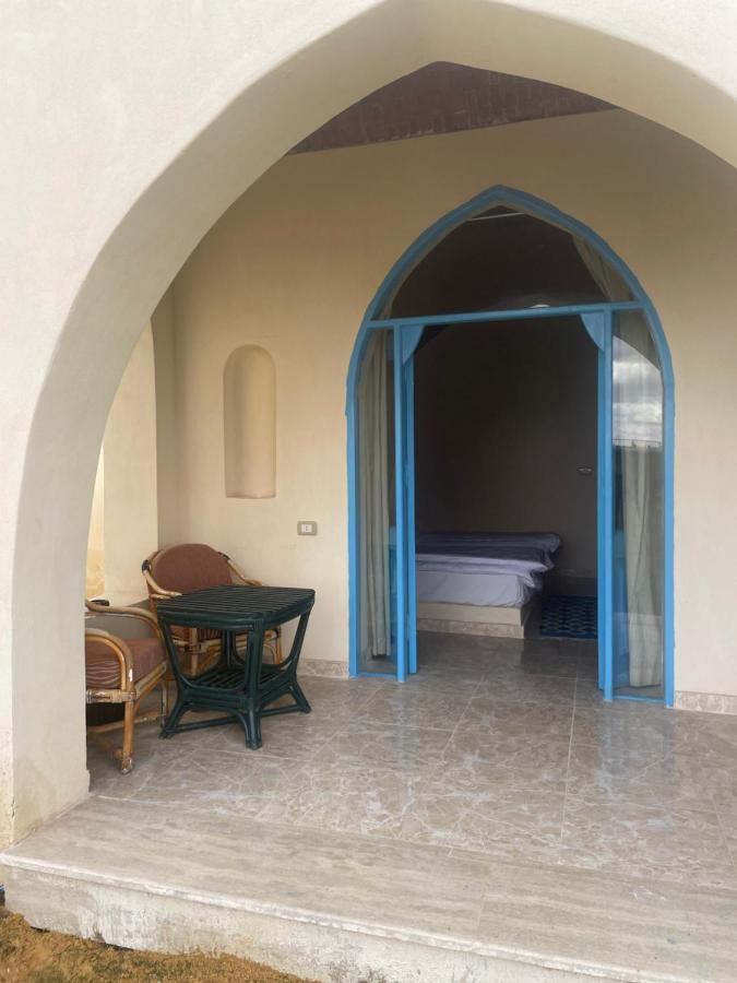 House By Tunisia Qaryat at Ta'mir as Siyahiyah