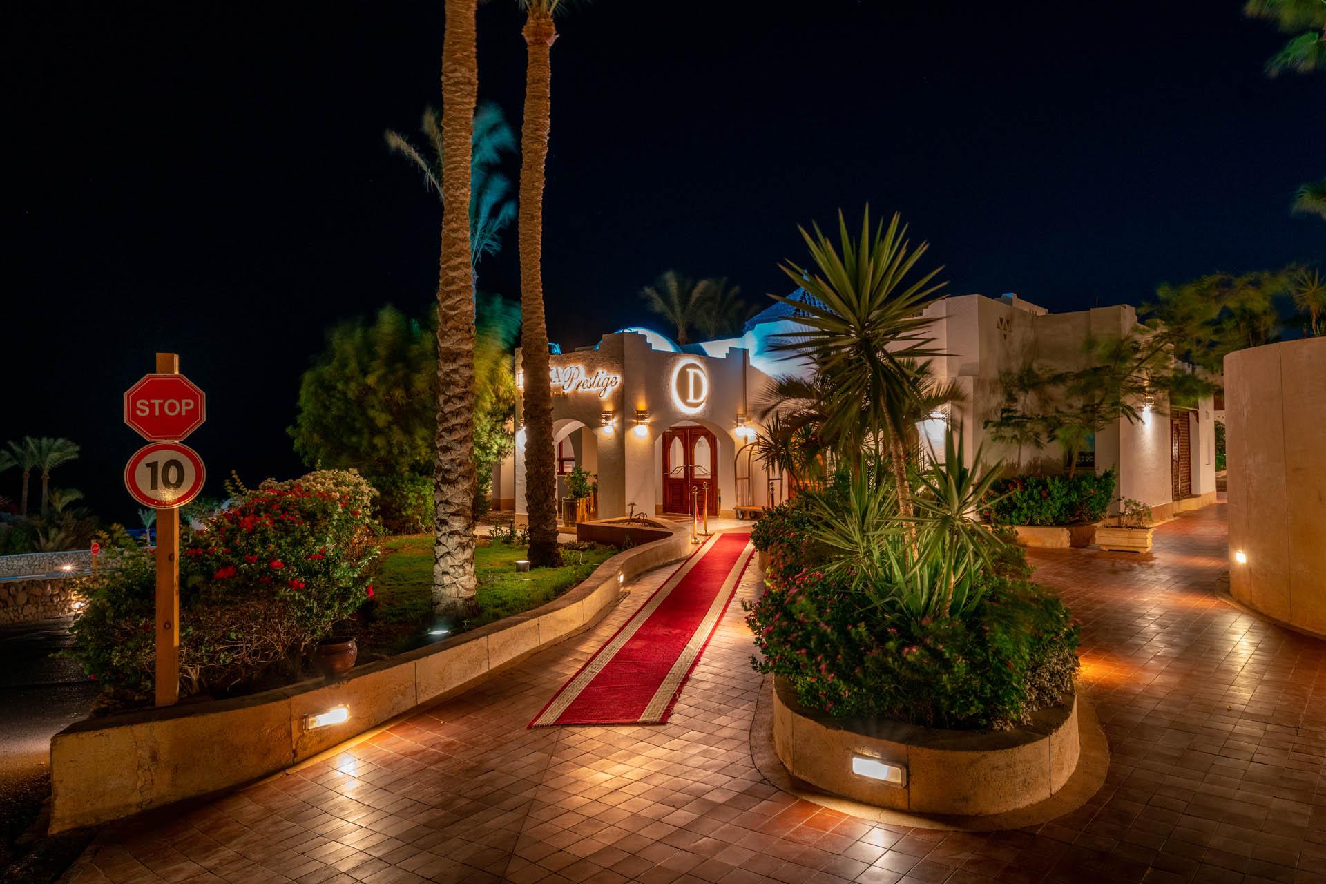 Private One Bedroom Domina Coral Bay