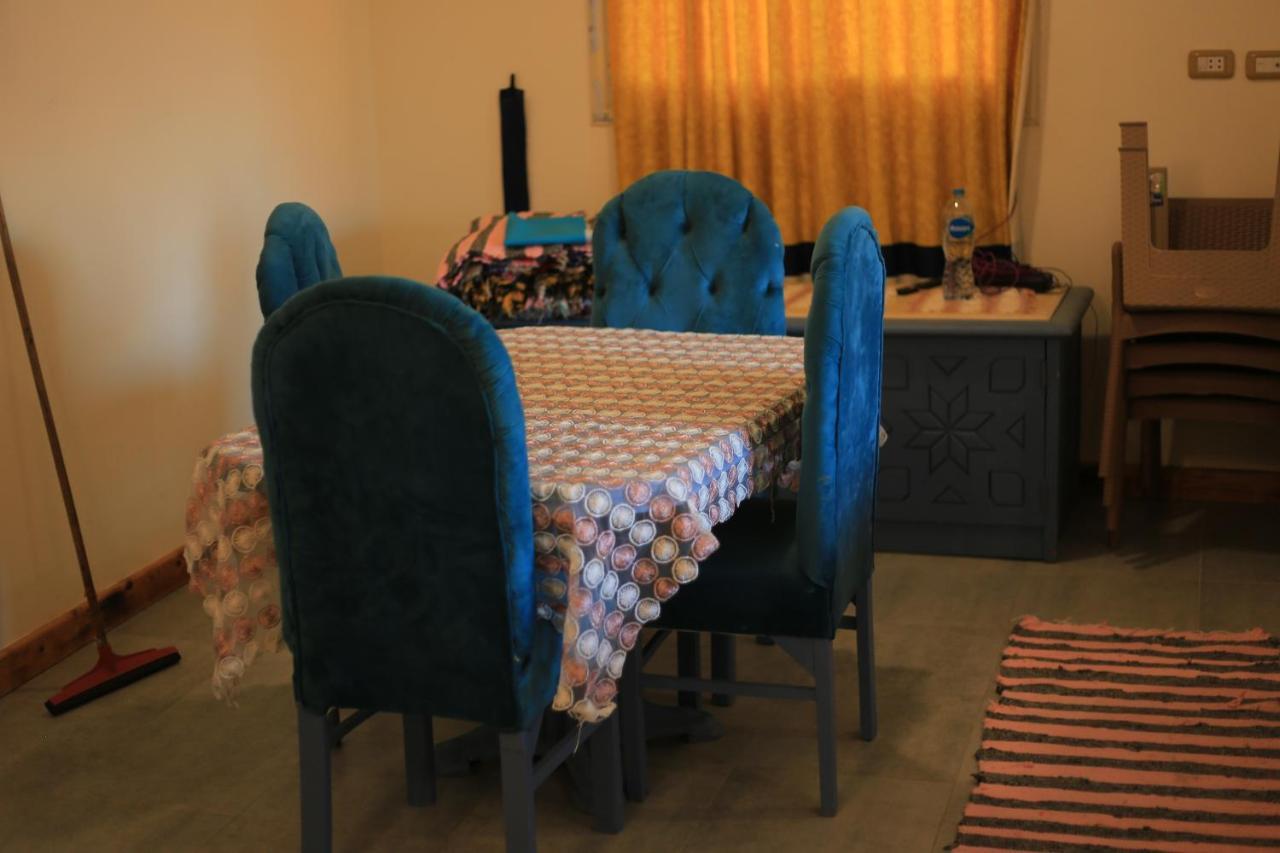 Heart Of Town Sea View Apartment
