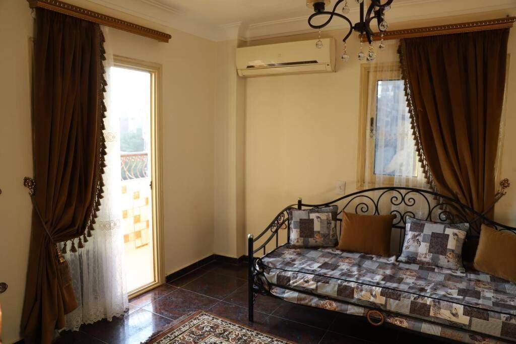 Luxury * Cairo