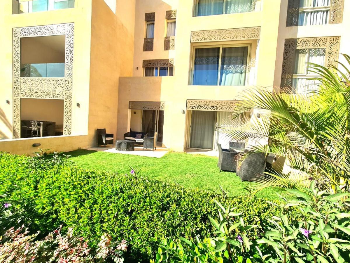 Fabulous Sea View 1 Bedroom & Private Garden To The Pool At Mangroovy Apartament