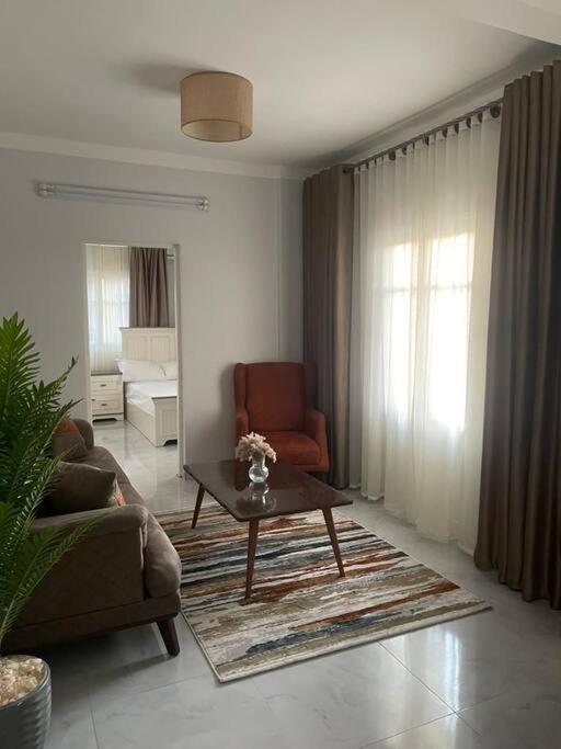 Tony House Apartment *