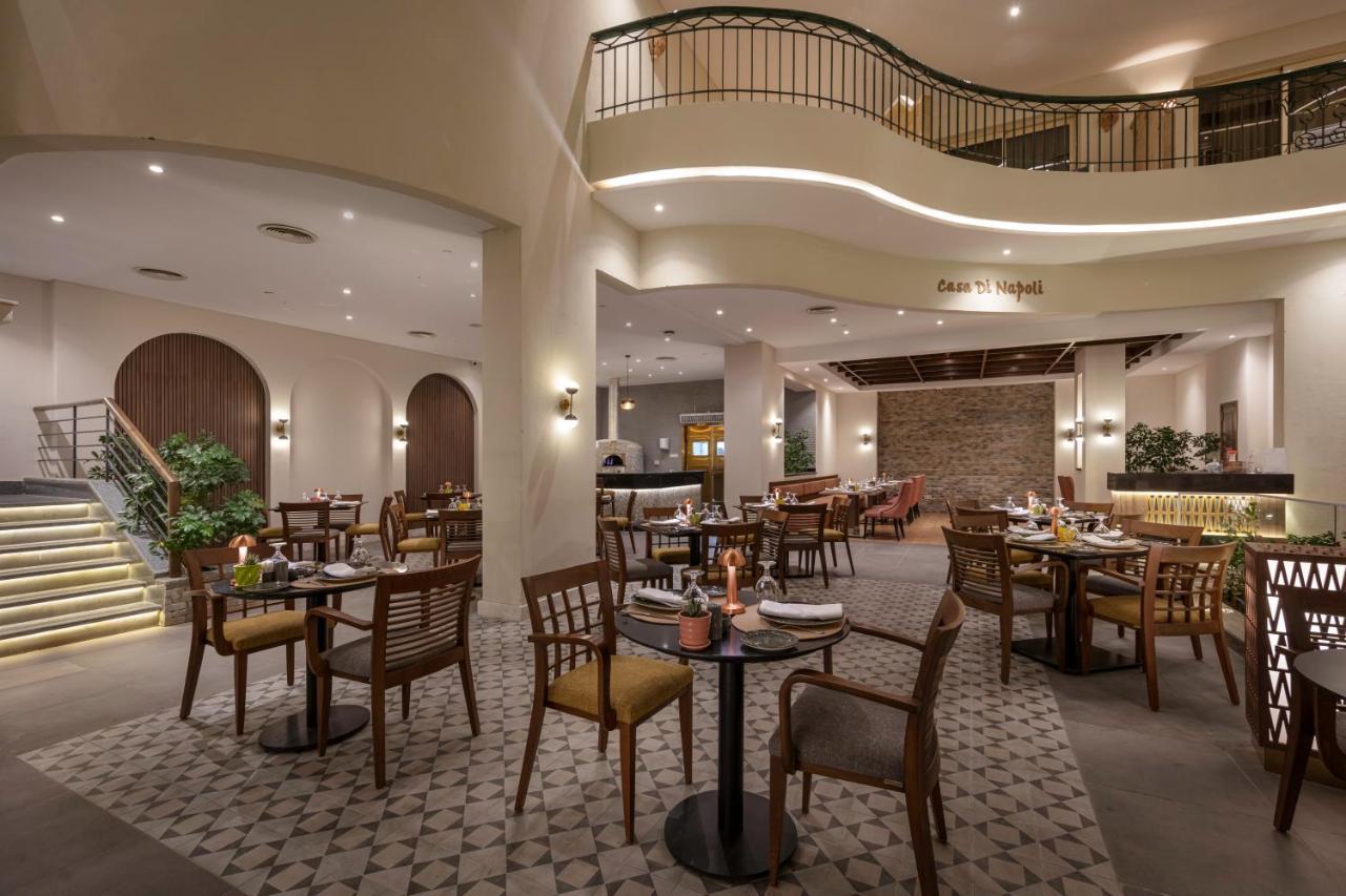 Steigenberger Nile Palace - Convention Center Hotel
