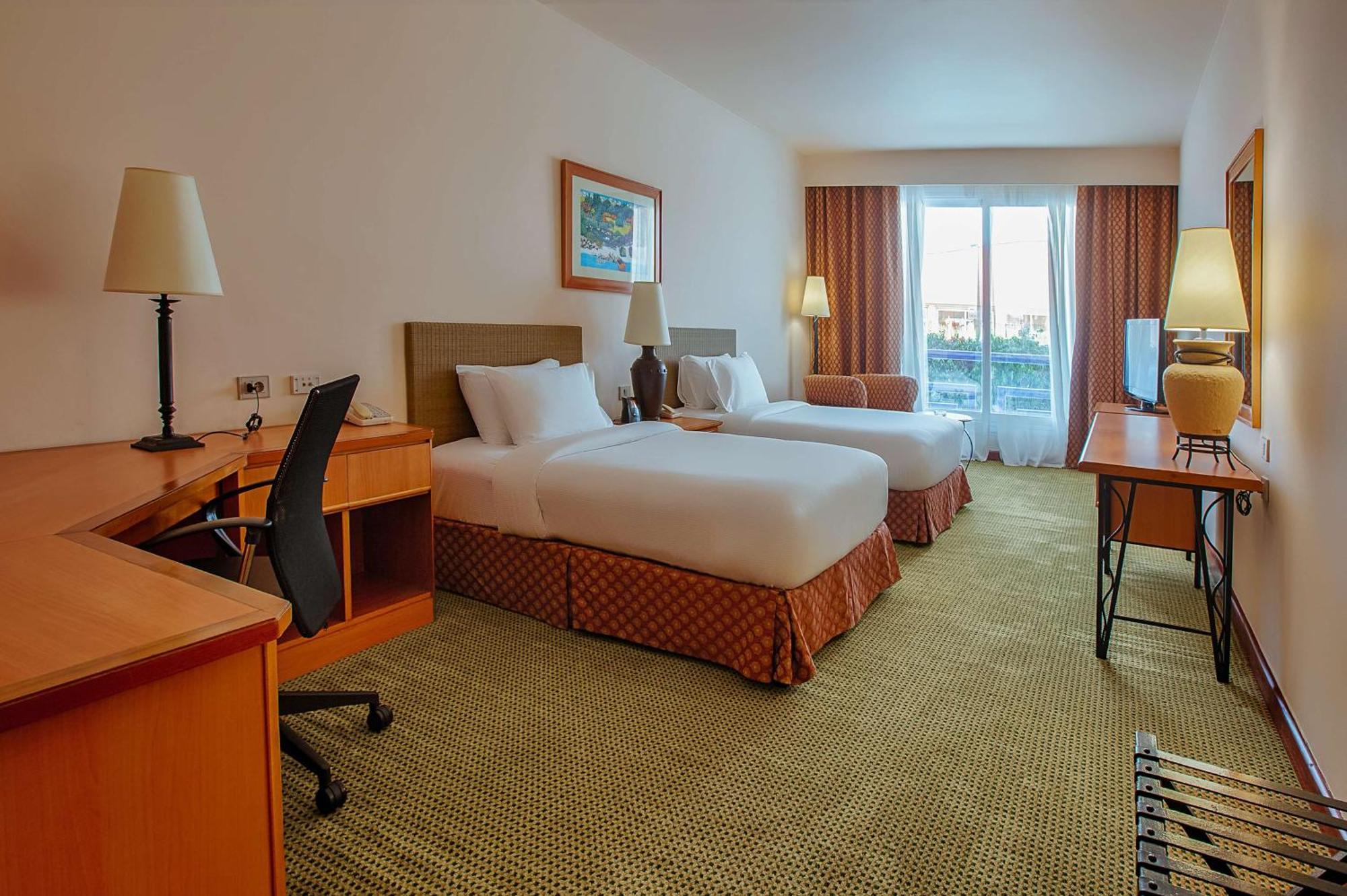 Hilton Plaza 5* Alexandria