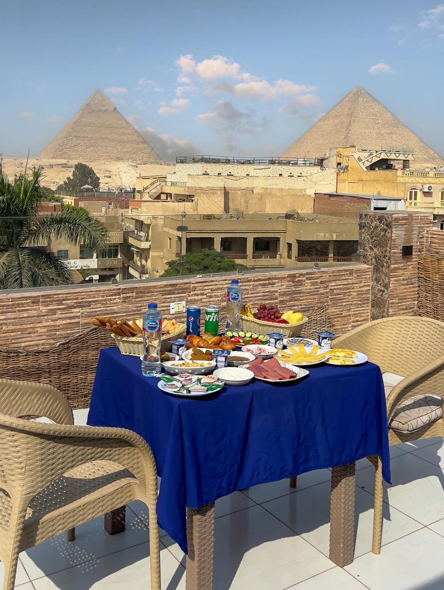 Hostel Makadi Pyramids View *