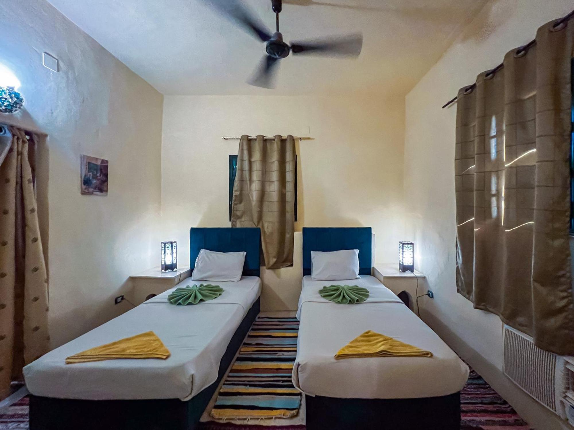Complex Siwa Shali