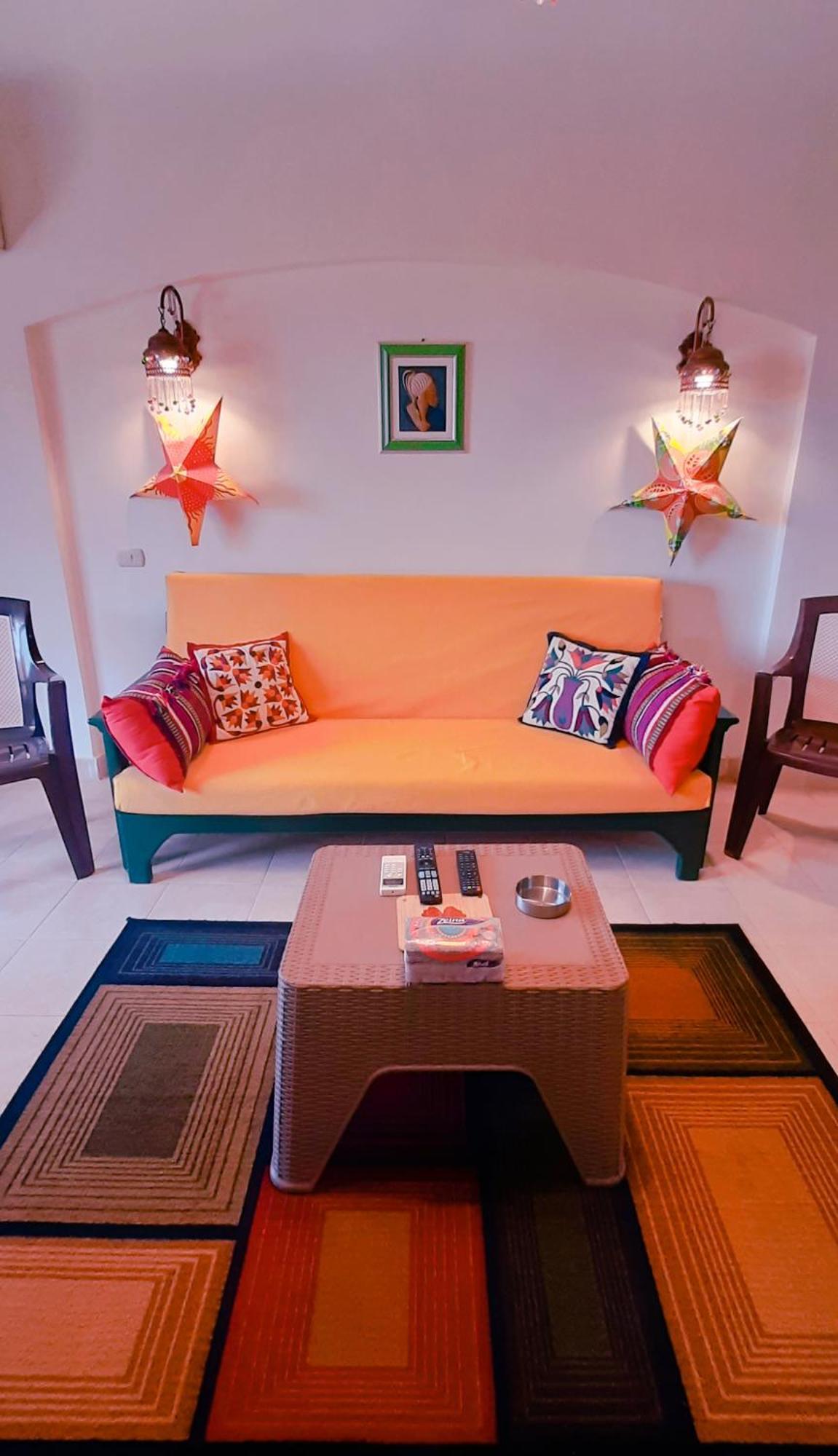 La Hacienda Apartment *