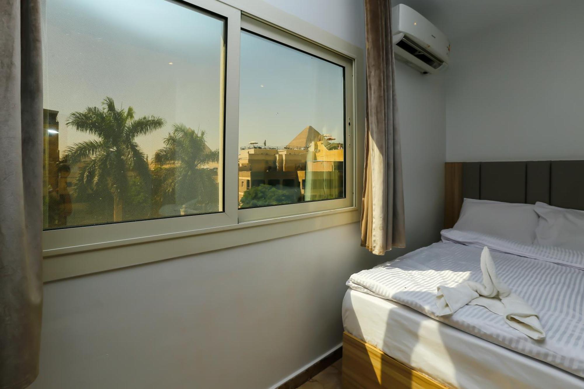 Makadi Pyramids View Hostel