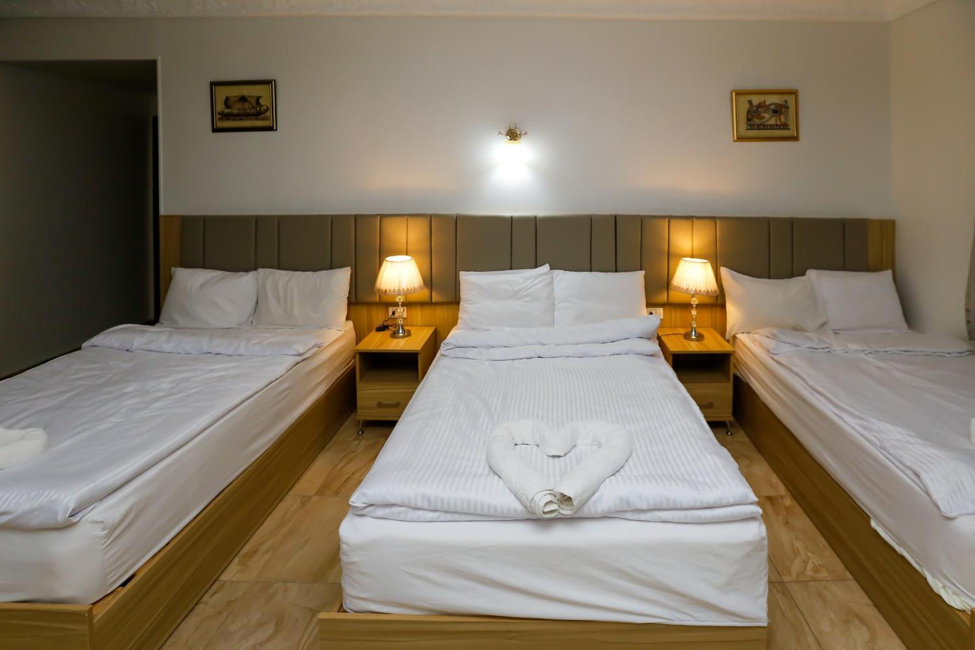Hostel Makadi Pyramids View Kafrat al Jabal