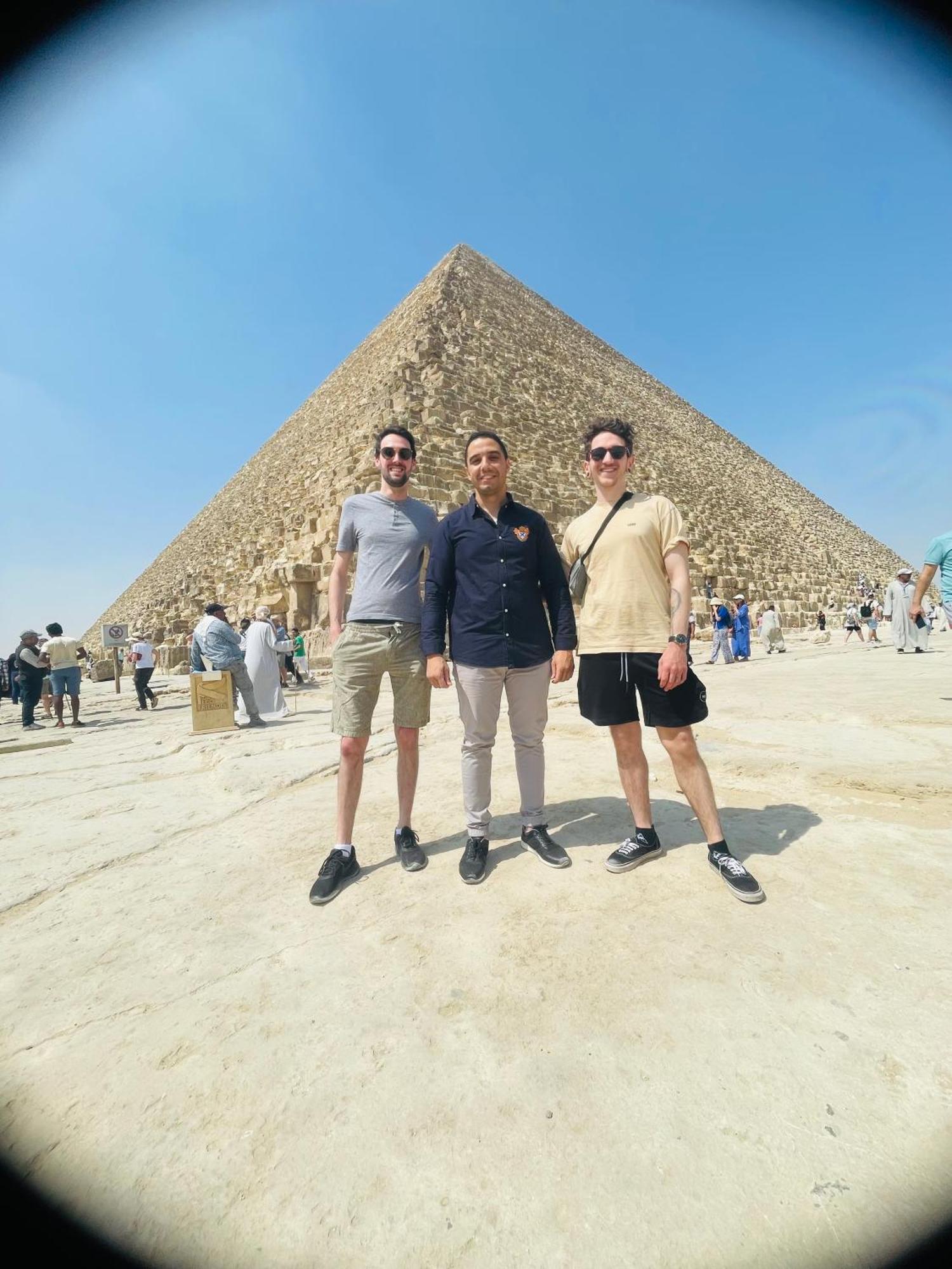 Makadi Pyramids View Kafret el-Gabal