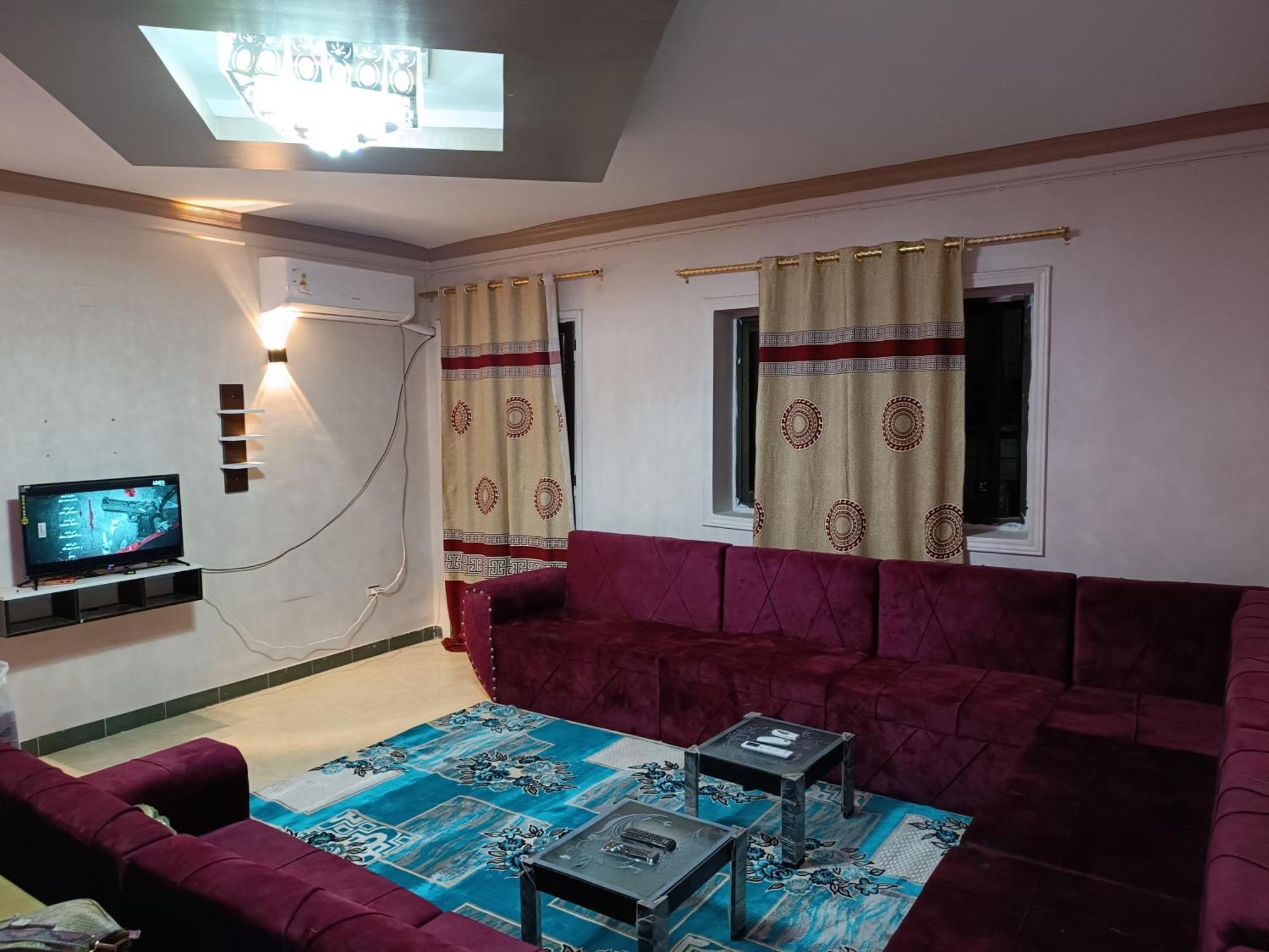 شقه للايجار مكرم عبيد 1 Cairo