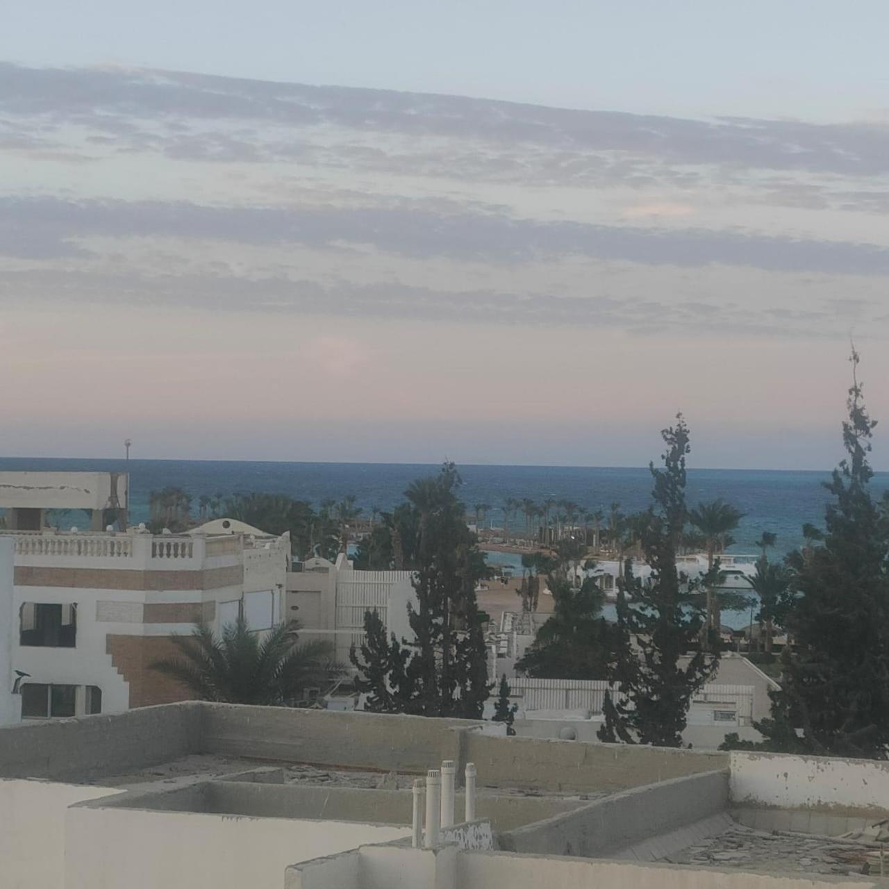 Sea View *
