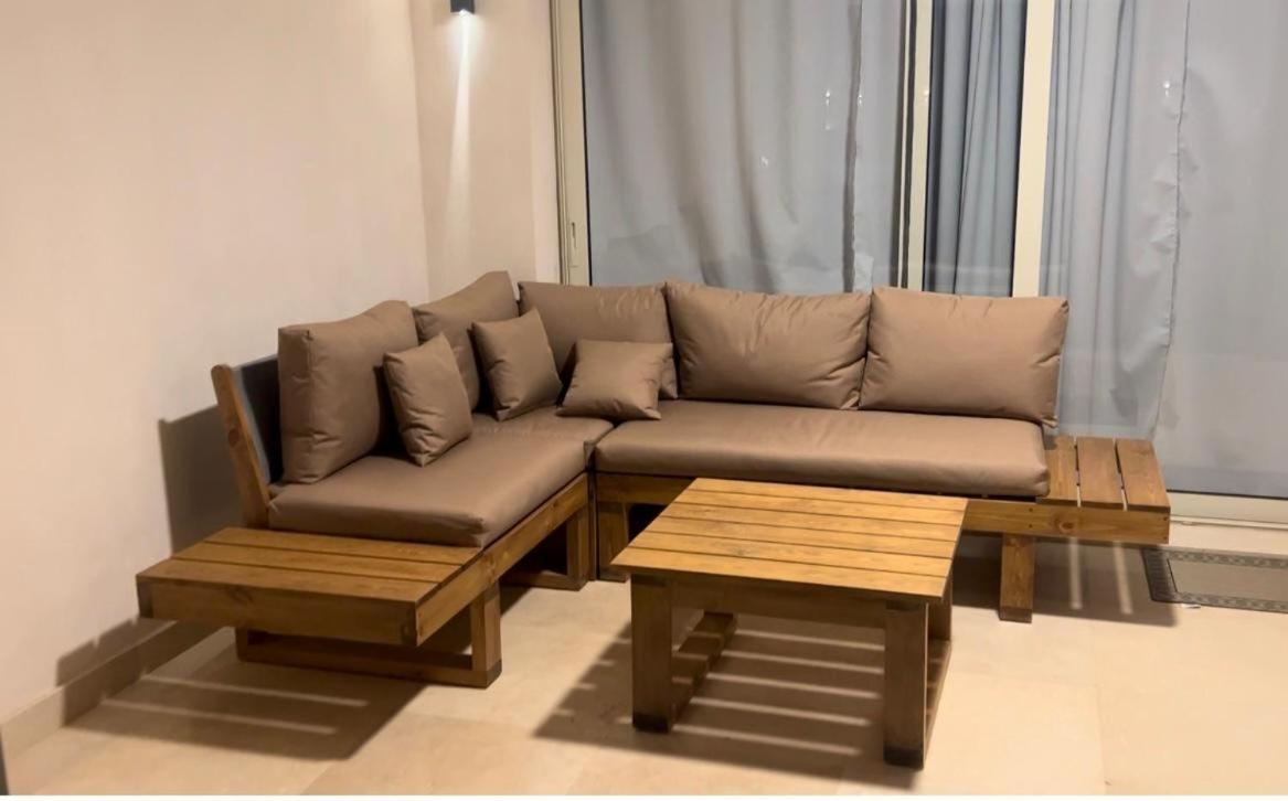 Luxurious Sea View 2 Bedroom & Private Garden To The Pool At Mangroovy Apartment