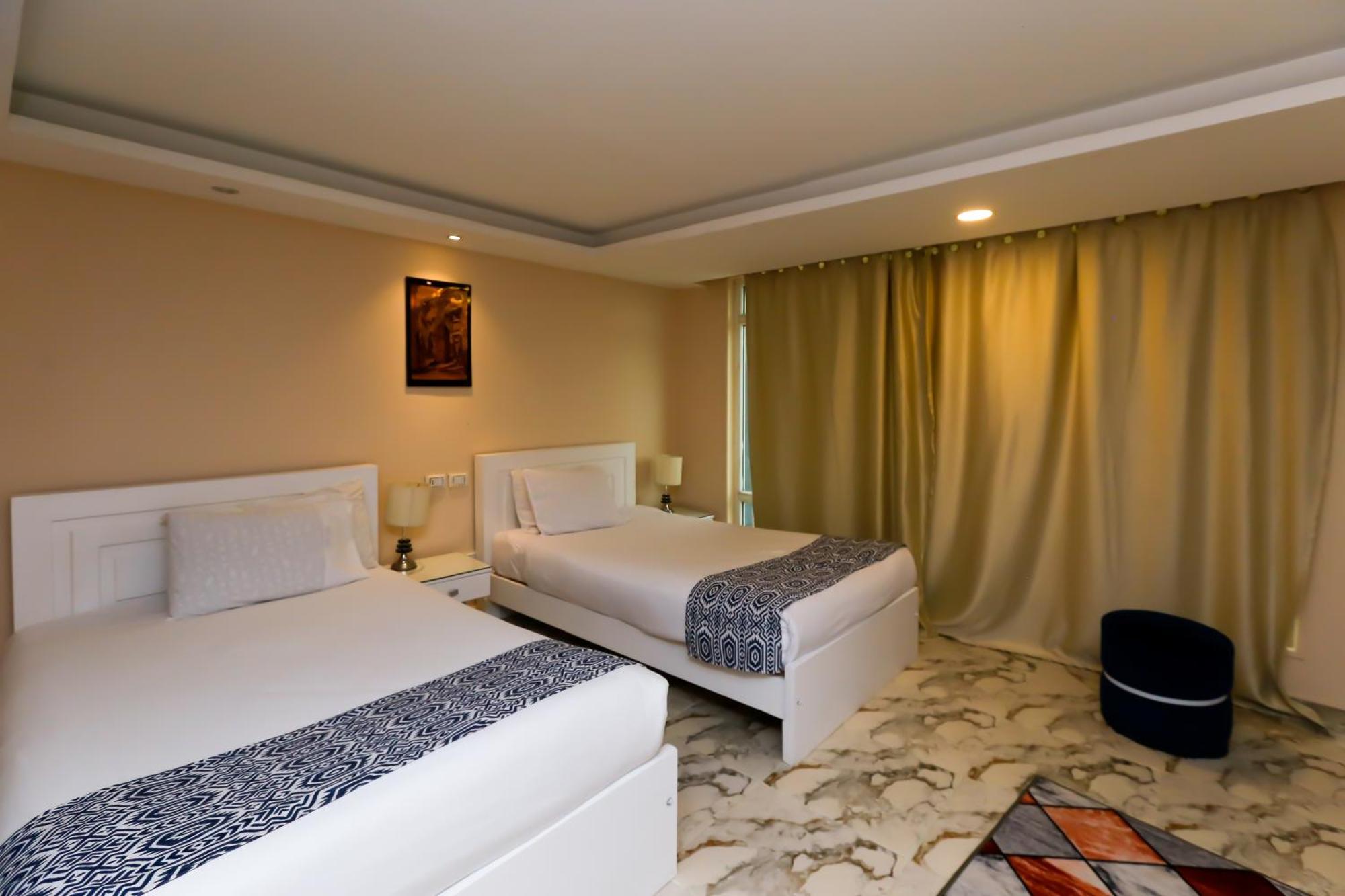 Hotel Turquoise Pyramids & Grand Egyptian Museum View Kafret el-Gabal