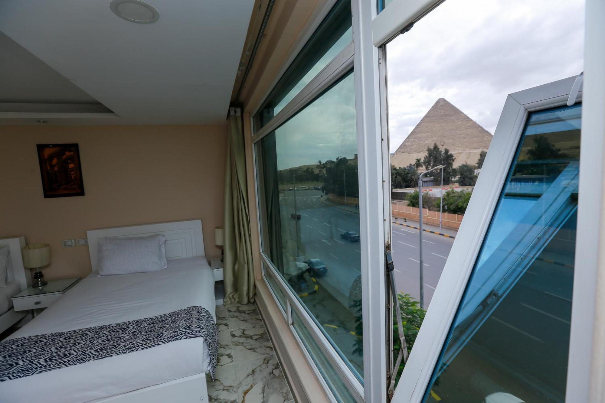 Hotel Turquoise Pyramids & Grand Egyptian Museum View 4*