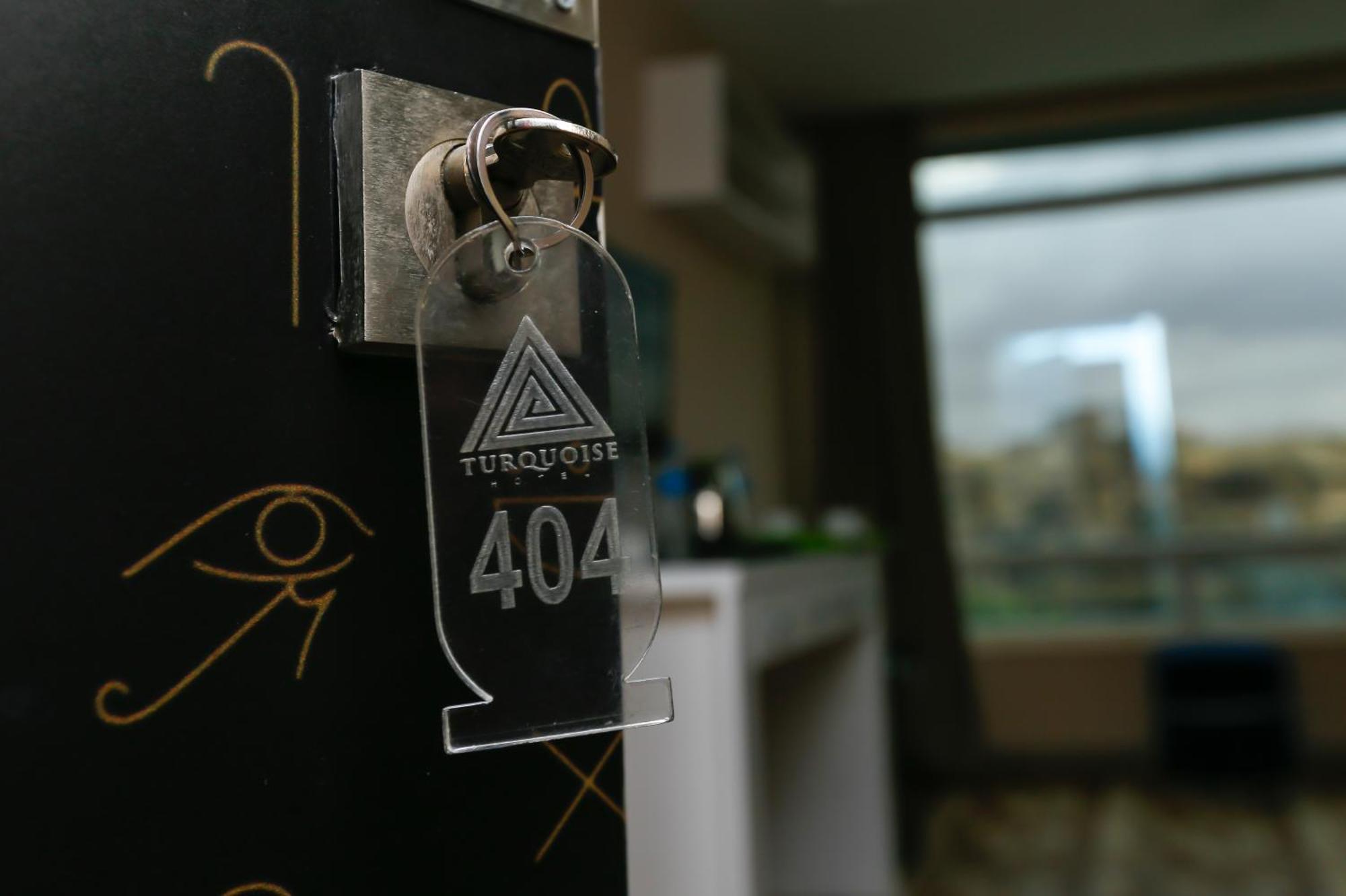 Hotel Turquoise Pyramids & Grand Egyptian Museum View
