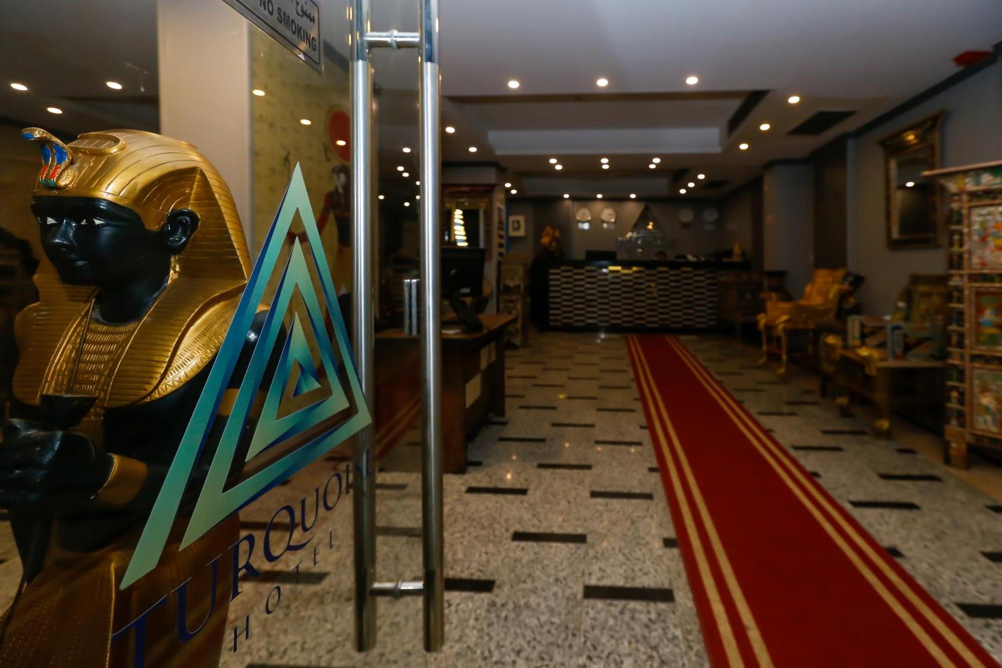 Turquoise Pyramids & Grand Egyptian Museum View Hotel